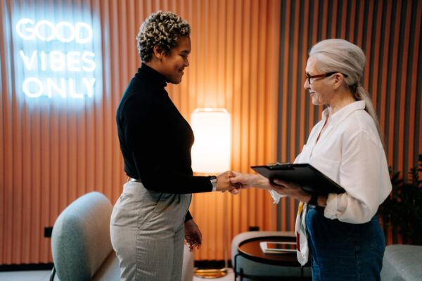 Waarom een waterdicht contract cruciaal is voor ZZP’ers en interim‑professionals