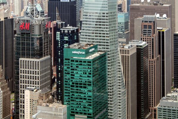 Wat verdient Marc Benioff van Salesforce?
